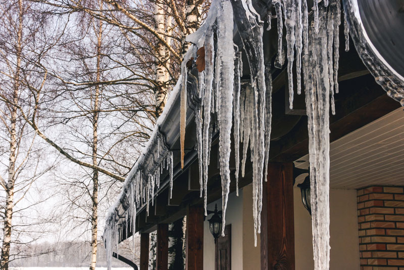 Gravenhurst Plumbing provides frozen pipe protection services and advice all winter long. 